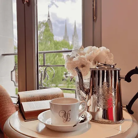 Lara Hotel Bayeux