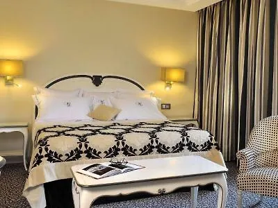 Lara Hotel 5*