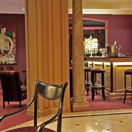 Hotel Lara 5*