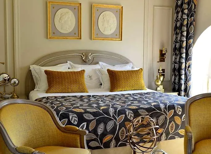 Lara Szálloda Bayeux