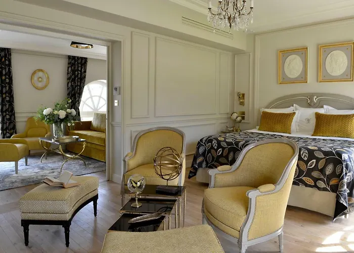 Lara Szálloda Bayeux