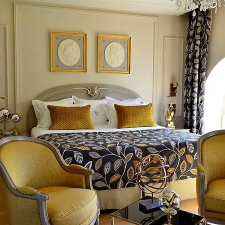 Lara Отель Байе