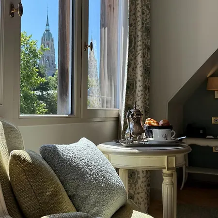 Lara Hotel 5*